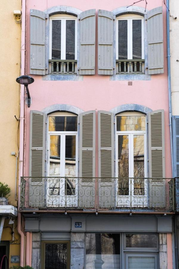 Апартаменты Studio Neuf, Charme De L'Ancien, Avec Balcon - 3 Etoiles, 4 Diamants Баньер-де-Бигор Экстерьер фото